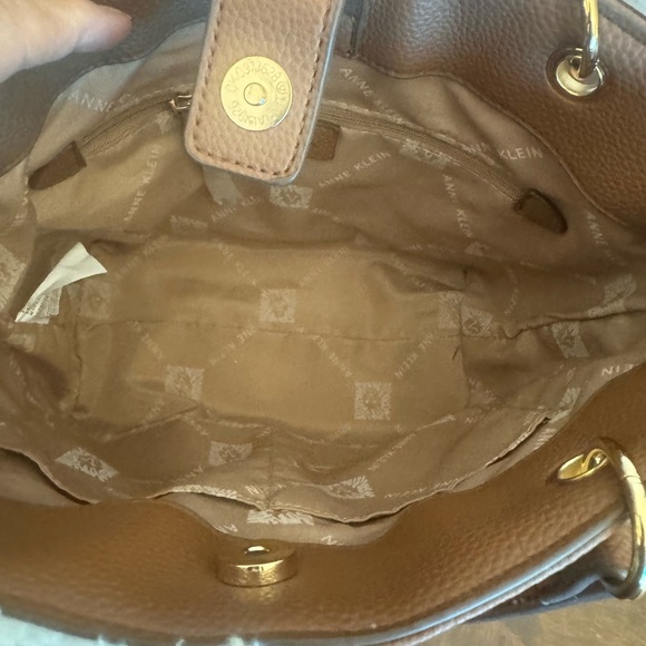 ANN KLINE SATCHEL/CROSSBODY - Picture 7 of 10